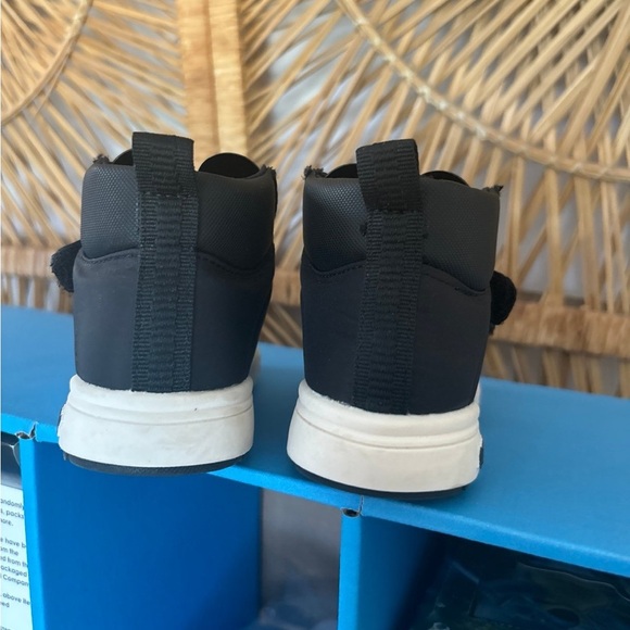 Zara kids Disney Mickey sneakers - Picture 4 of 6